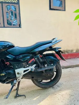 Bajaj Pulsar 150 2010 2009