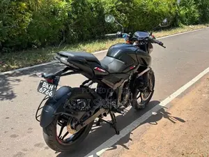 Bajaj Pulsar N160 new 2025