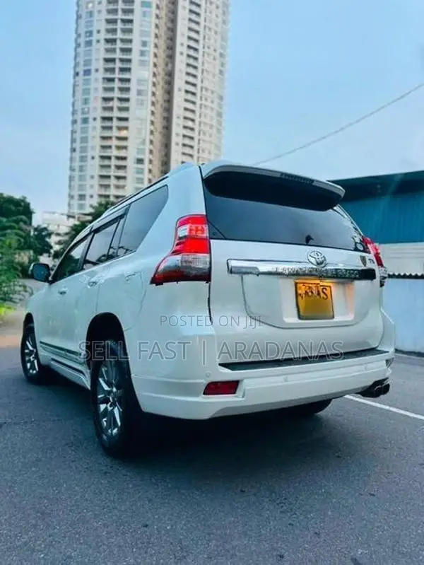 Toyota Land Cruiser Prado 150 G Frontier 2016