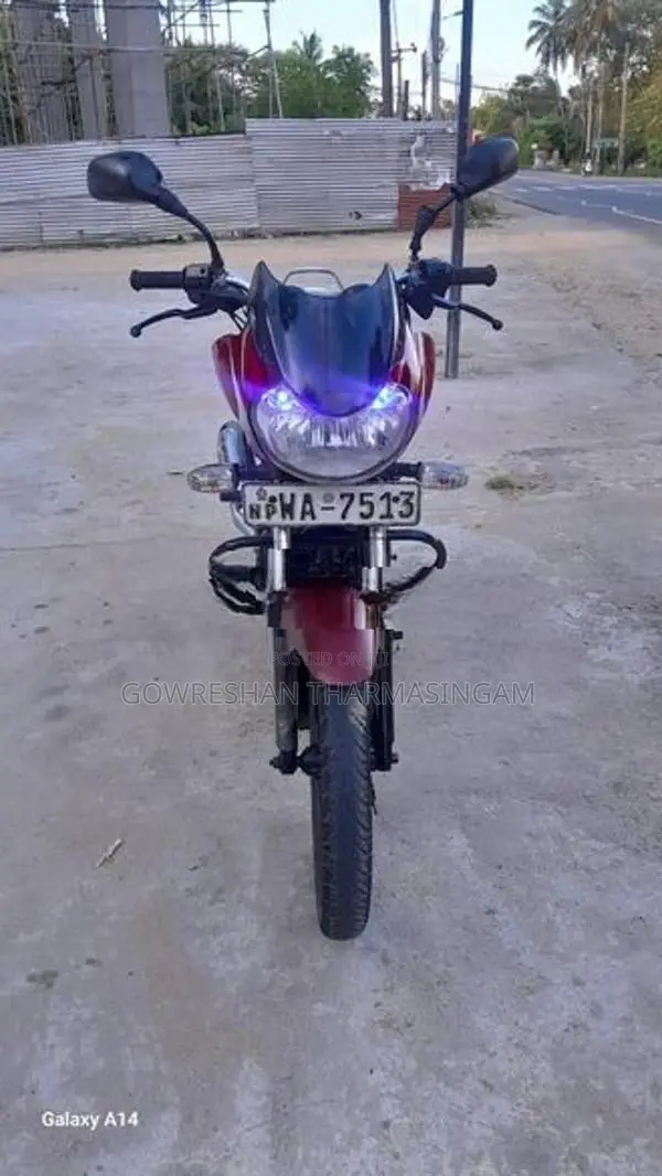 Bajaj Discover 2011