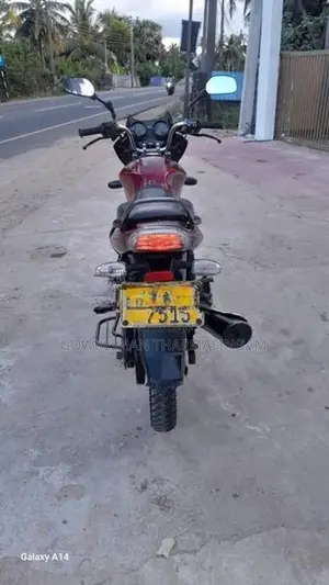 Bajaj Discover 2011
