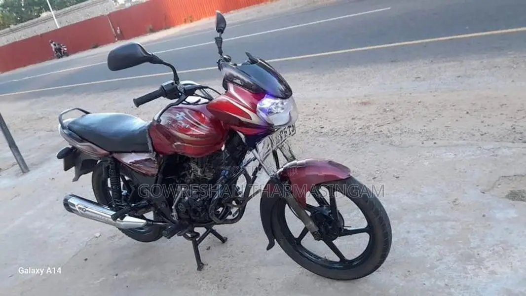 Bajaj Discover 2011