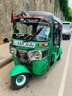 Bajaj RE 2014