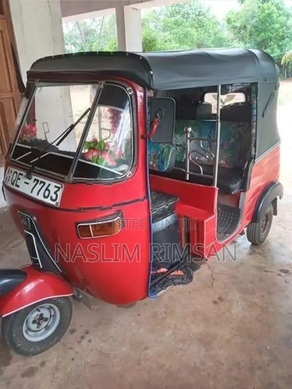 Bajaj RE 2006