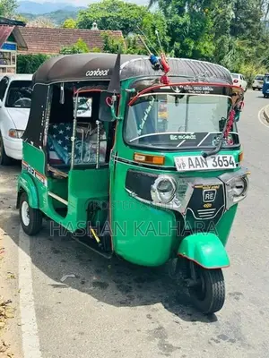 Bajaj RE 2014
