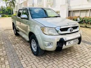 Toyota Hilux Double Cab 2007