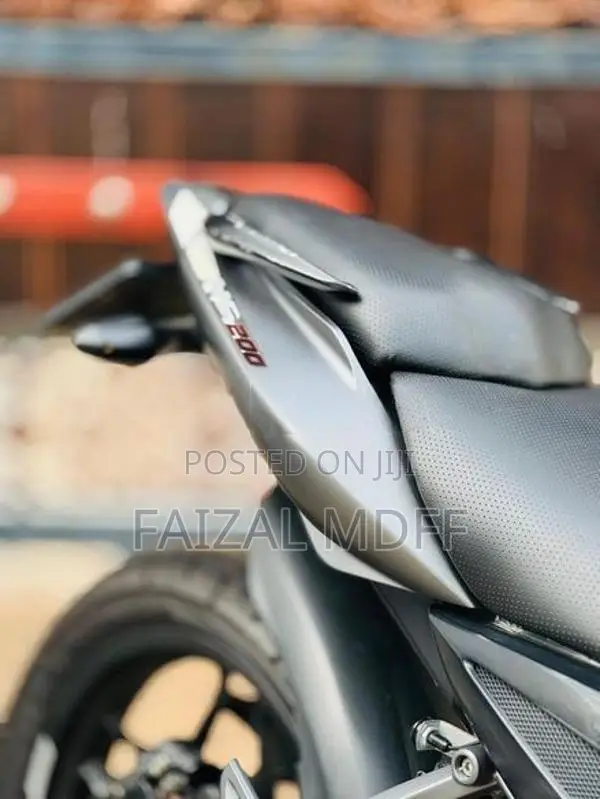 Bajaj Pulsar NS200 2017