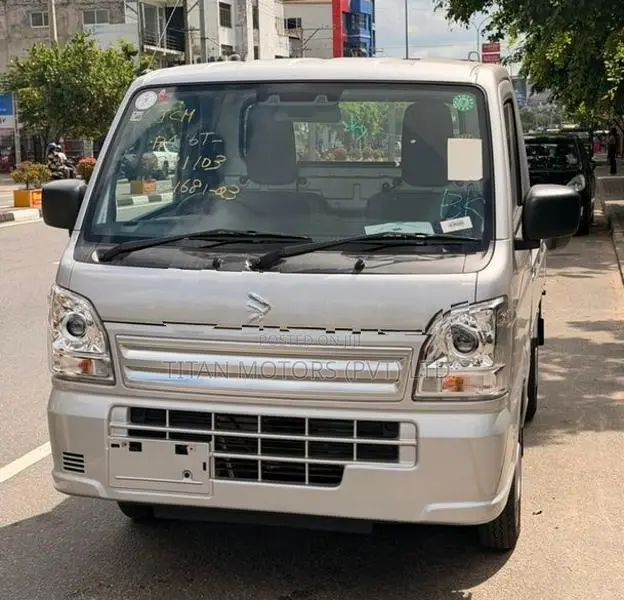 Suzuki Carry 2024