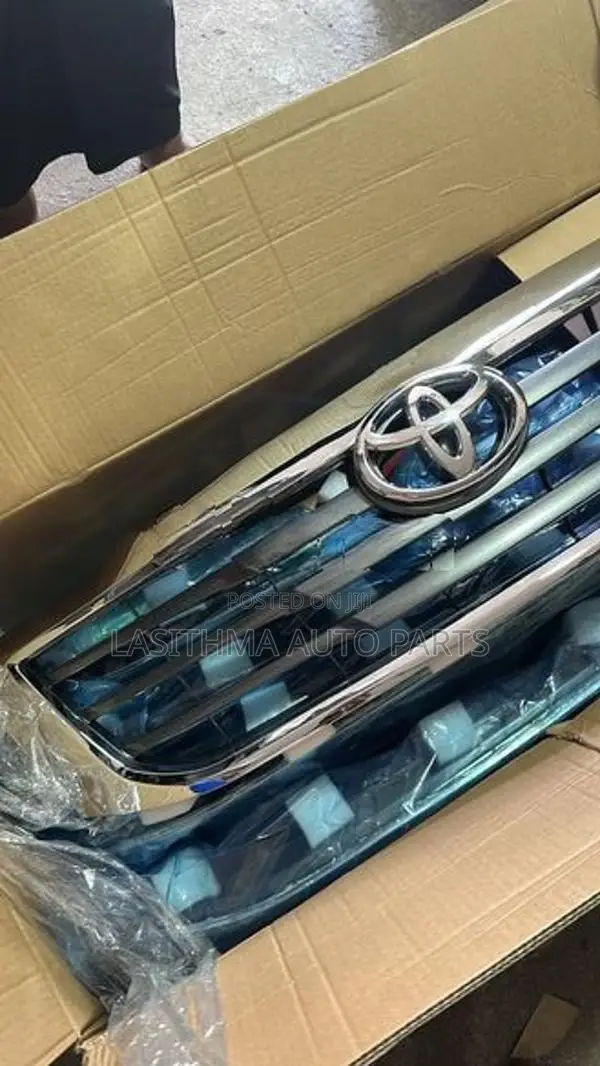 Hilux Champ Shell