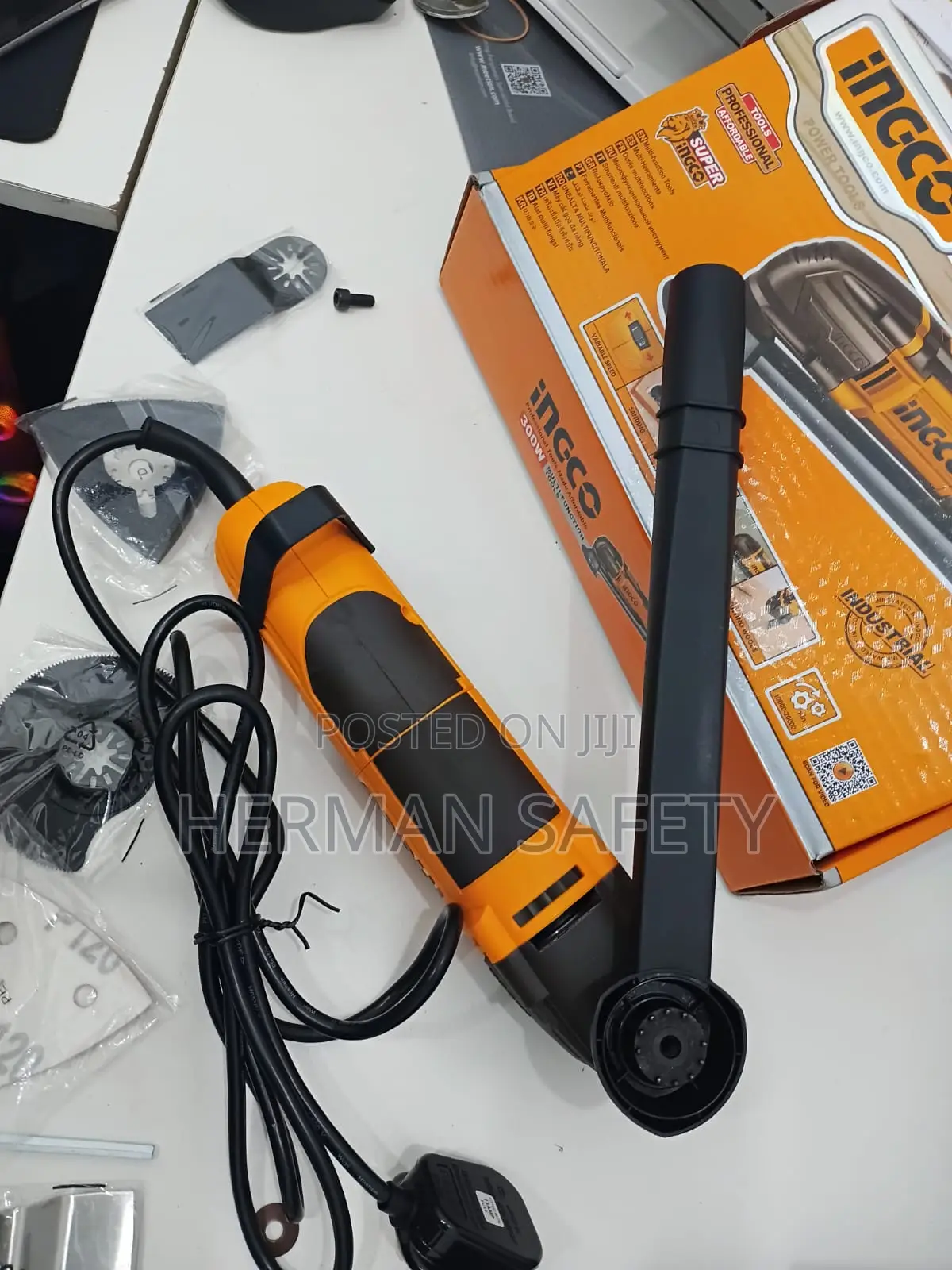 INGCO 300W Multi Function Tool