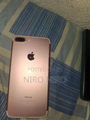 Apple iPhone 7 (Used)
