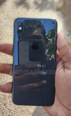 Apple iPhone X (Used)
