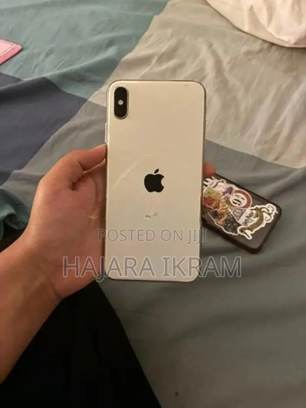 Apple iPhone XS Max (Used)