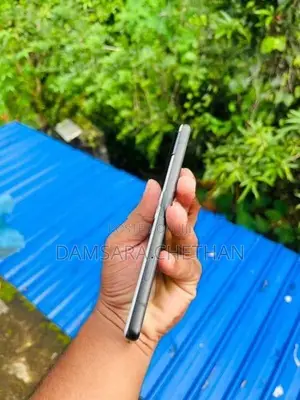 Google Pixel 6 (Used)