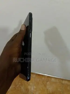 Samsung Galaxy S20 Ultra (Used)