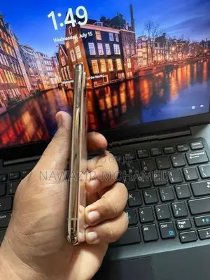 Apple iPhone XS 256GB (Used)