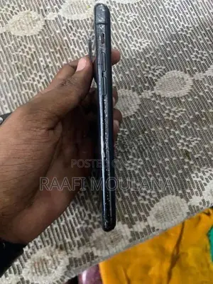 Apple iPhone X 64GB (Used)