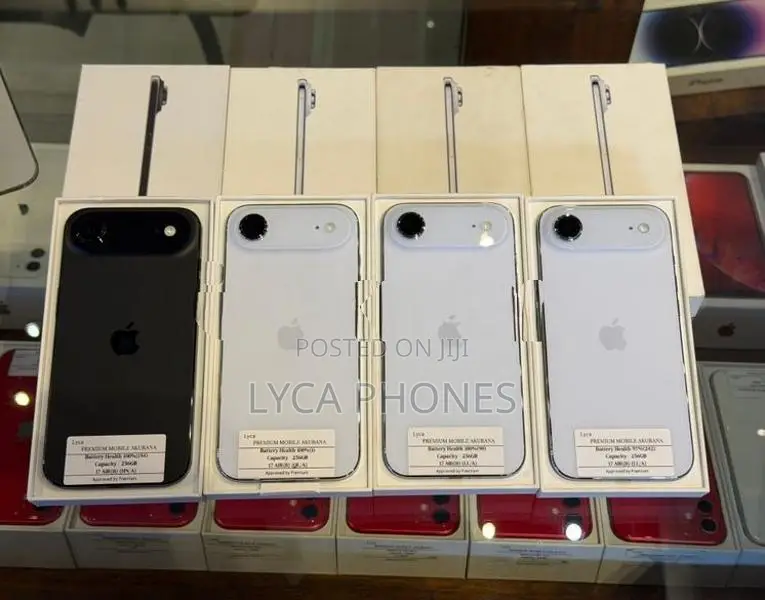 Apple iPhone Air 256GB (Used)