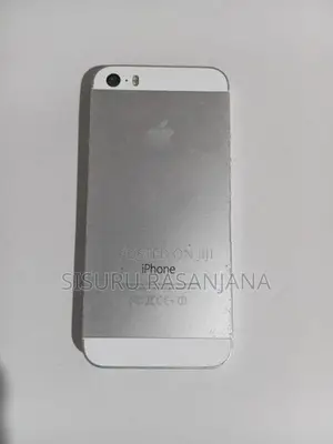 Apple iPhone 5S (Used)