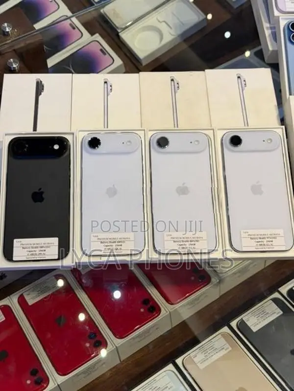 Apple iPhone Air 256GB (Used)