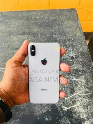 Apple iPhone X (Used)