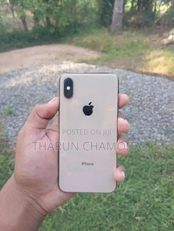 Apple iPhone XS (Used)