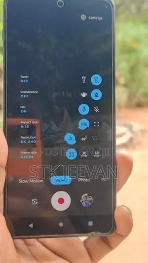 Moto Edge 20 Pro (Used)