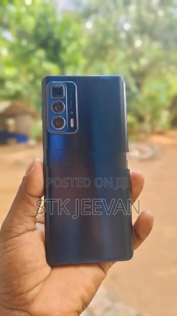 Moto Edge 20 Pro (Used)