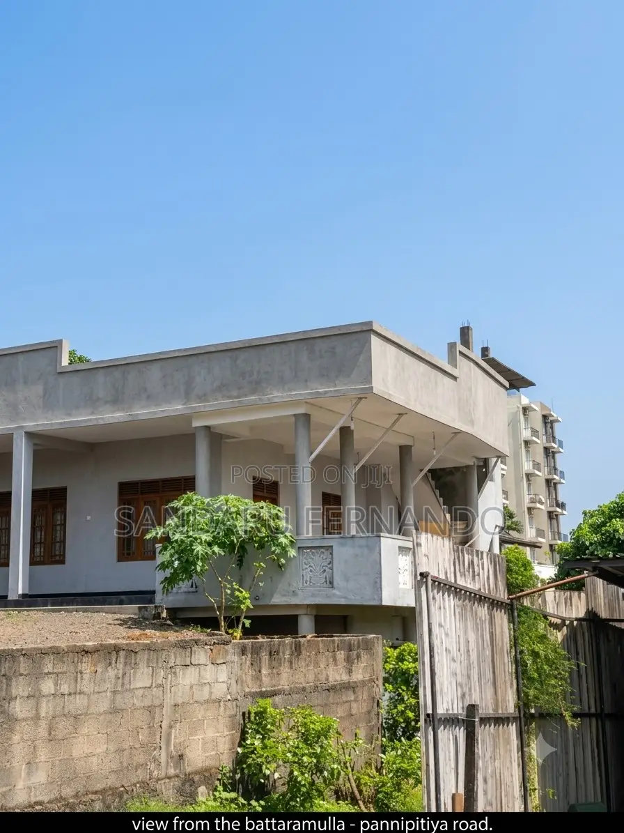 3bdrm House in Thalawathugoda for rent