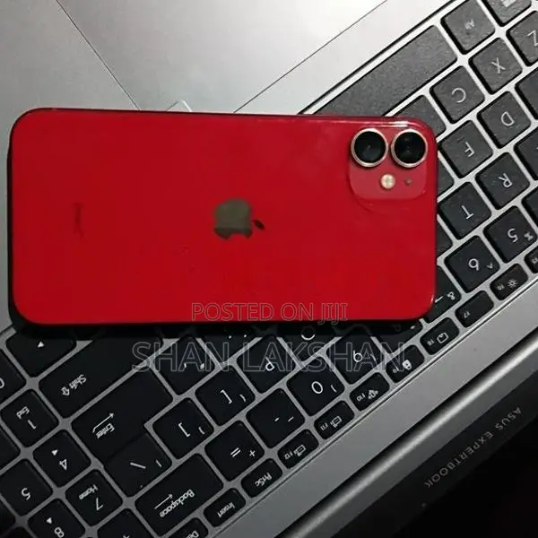 Apple iPhone 11 Red (Used)