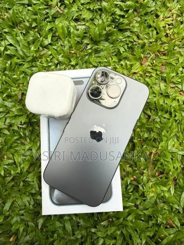 Apple iPhone 15 Pro 128GB (Used)