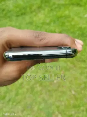 Apple iPhone XS 256gb (Used)