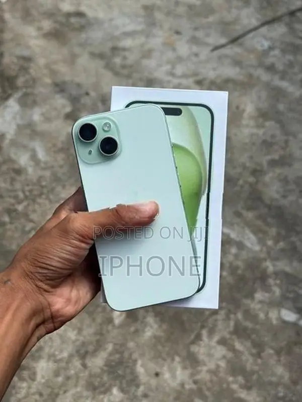 Apple iPhone 15 (Used)