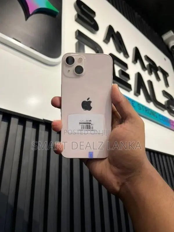 Apple iPhone 13 128GB (Used)