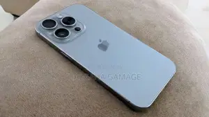 Apple iPhone 15 Pro (Used)