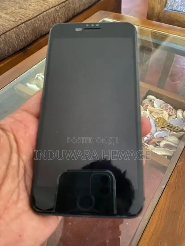 Apple iPhone 8 Plus (Used)
