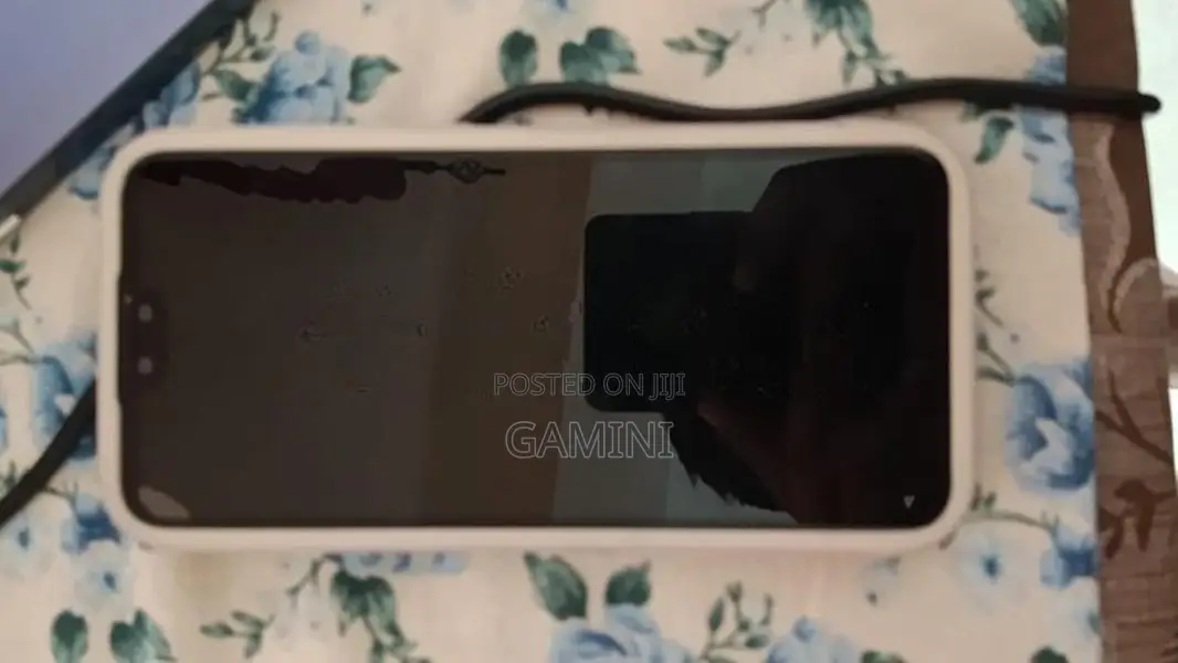 Huawei Y9 (Used)