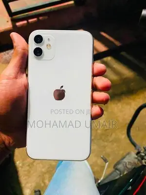 Apple iPhone 11 (Used)