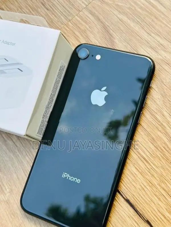Apple iPhone 8 64GB (Used)