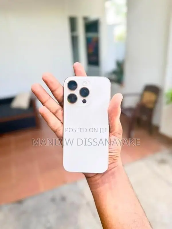 Apple iPhone 16 Pro (Used)