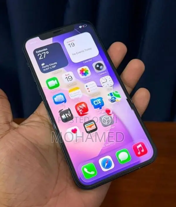 Apple iPhone 12 64GB (Used)