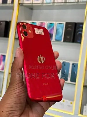 Apple iPhone 11 (Used)