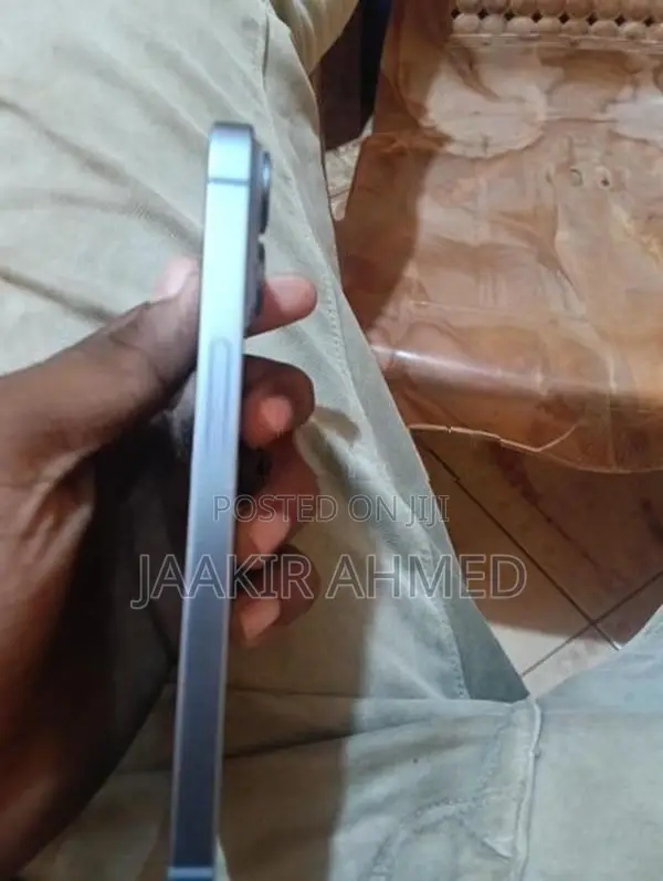 Apple iPhone 14 (Used)