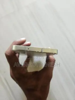 Samsung Galaxy S24 (Used)