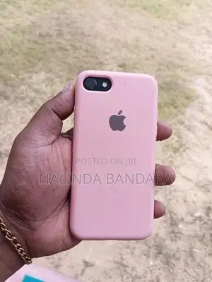 Apple iPhone 7 32gb (Used)