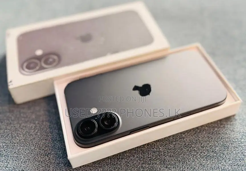 Apple iPhone 16 256GB (Used)