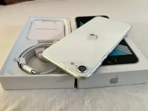 Apple iPhone SE 2 (Used)