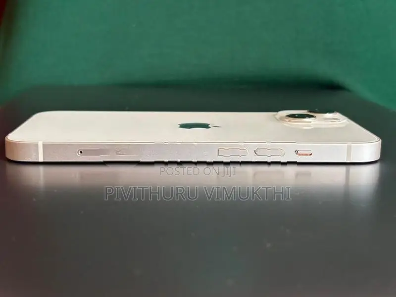 Apple iPhone 13 (Used)