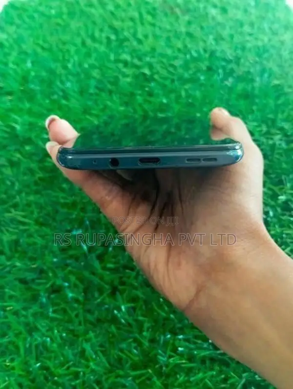Infinix Hot12 Play 2,128GB (Used)