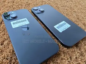 Apple iPhone 15 128GB (Used)